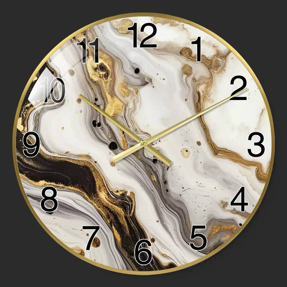 Moderne Wanduhr aus Glas mit Marmorierung